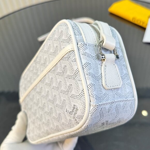 Goyard Handbags - Picture 9 of 9